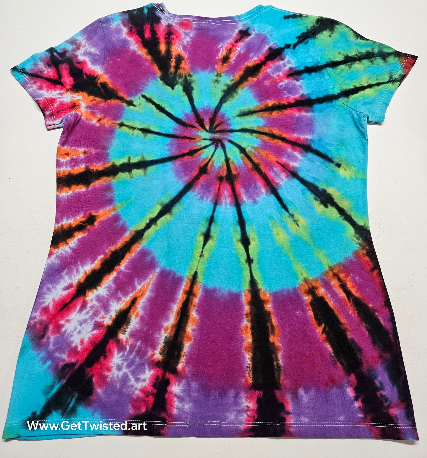 Spiral Ladies Cut Vneck