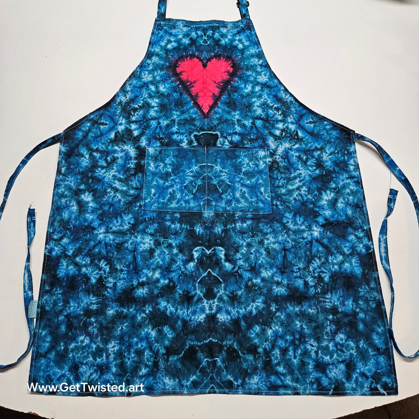 Apron with double front pocket