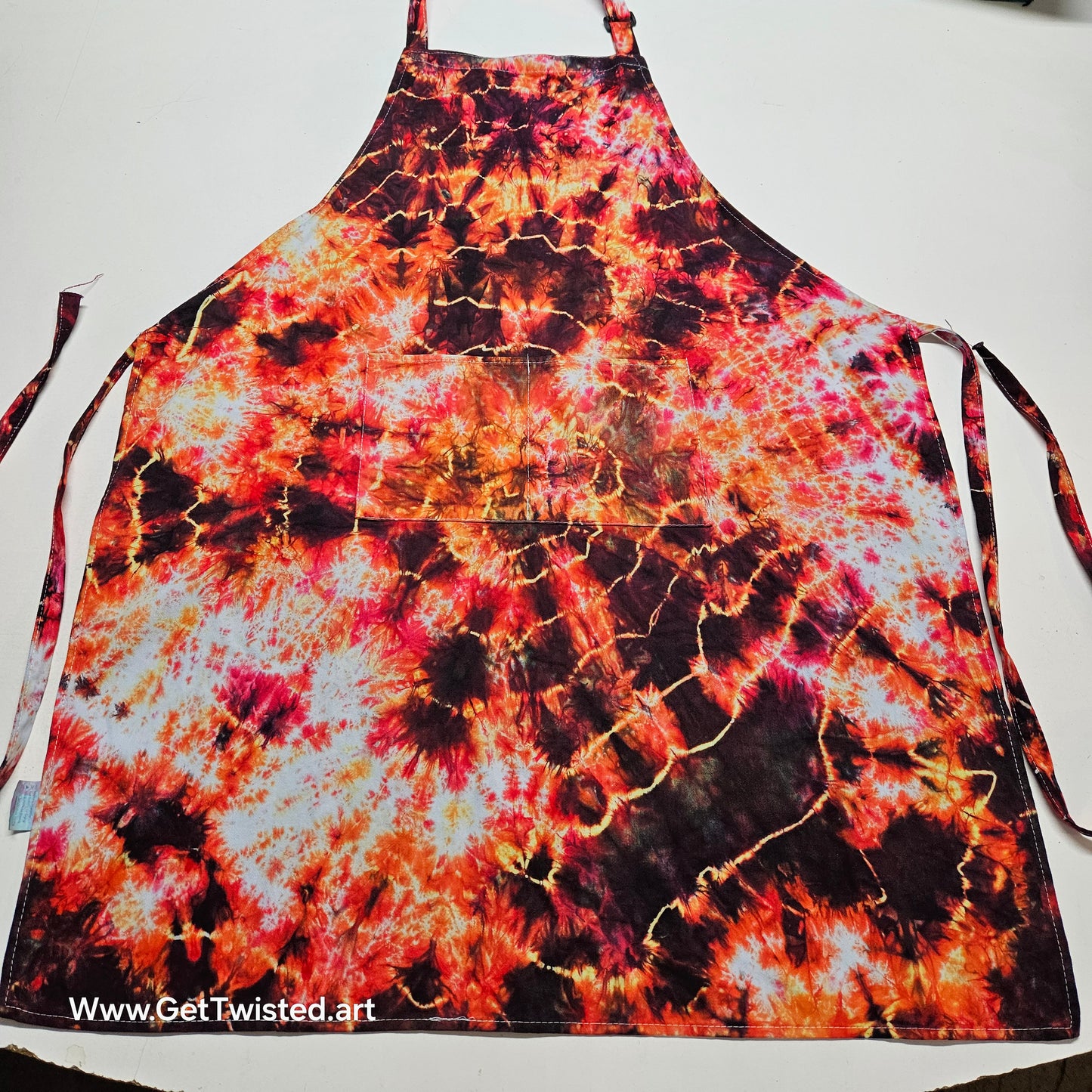 Apron with double front pocket